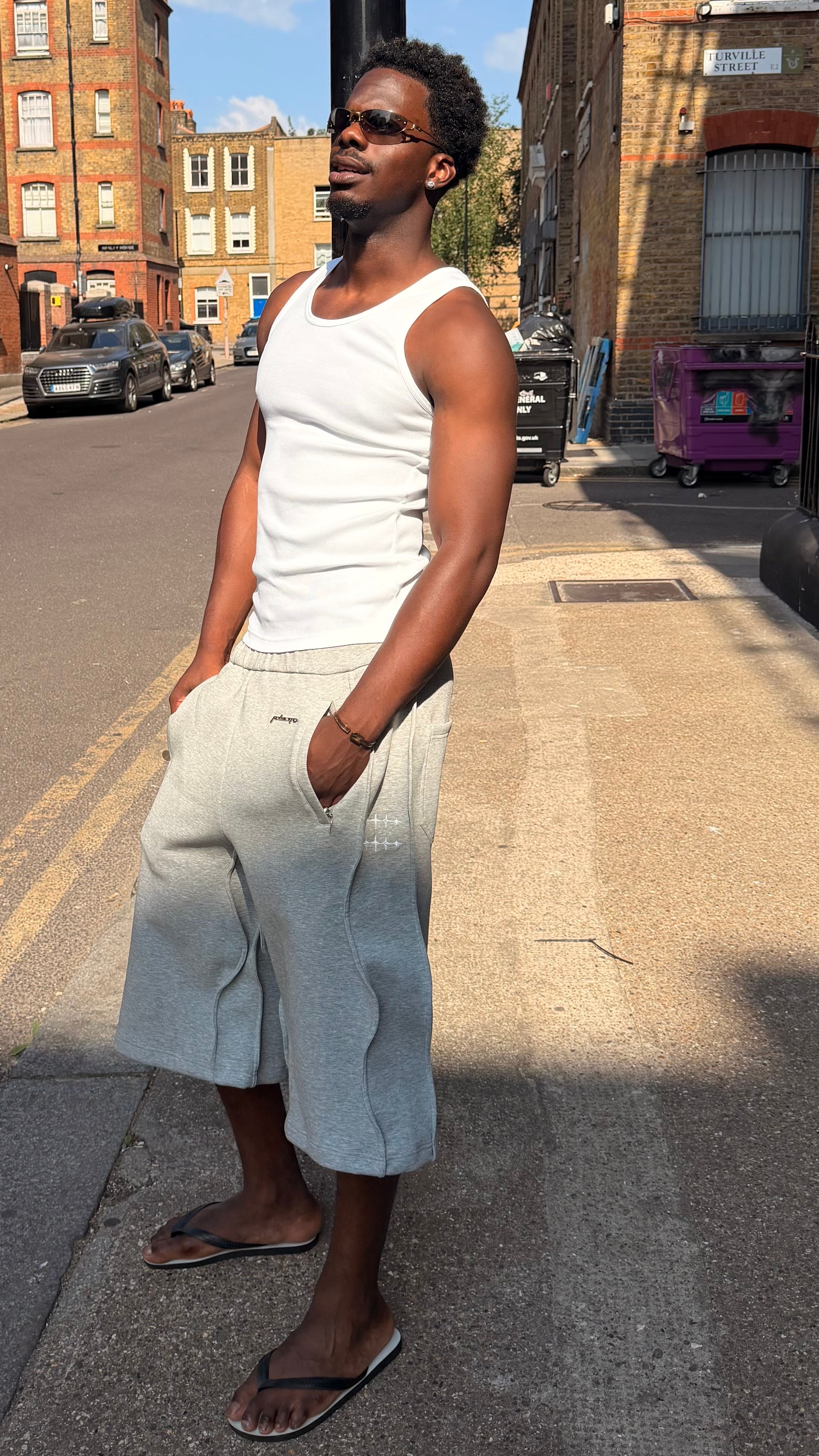 Grey Soundwave Short